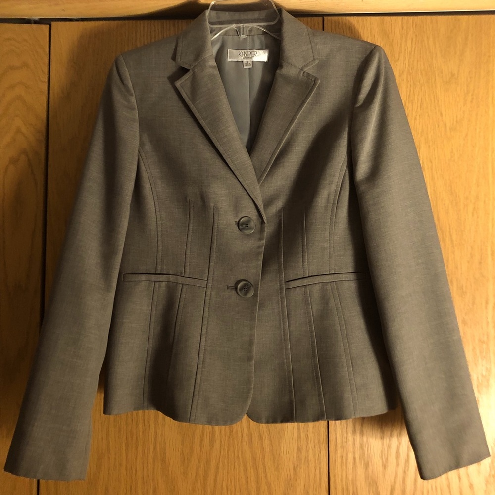 Kasper dingle breasted jacket. Size 6